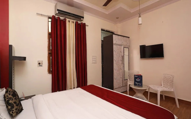 The Castle By OYO Rooms