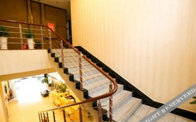 Moli Huakai Chain Hotel Jingzhou Qianshuiwan