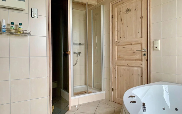 Holiday Home in Dummer Near Lake