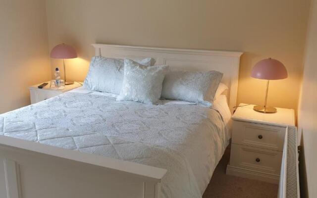 Knightsbrook Guesthouse