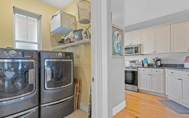 Seafoam Beautiful 3BR Home With Heated Private Pool - 4 Min Walk to Beach!