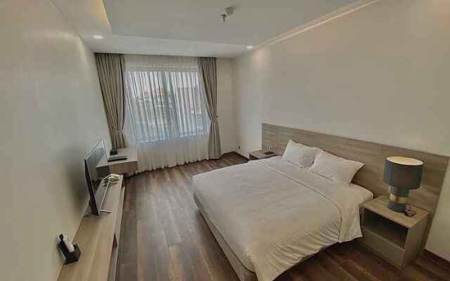 Mansion Park Hotel & Apartment