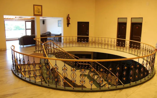 Hotel Lotus