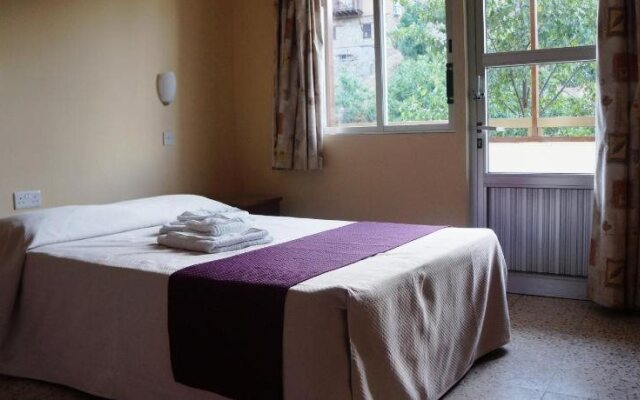 Minaides Hotel