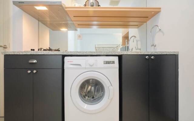 Modern and Spacious Studio Grand Kamala Lagoon Apartment