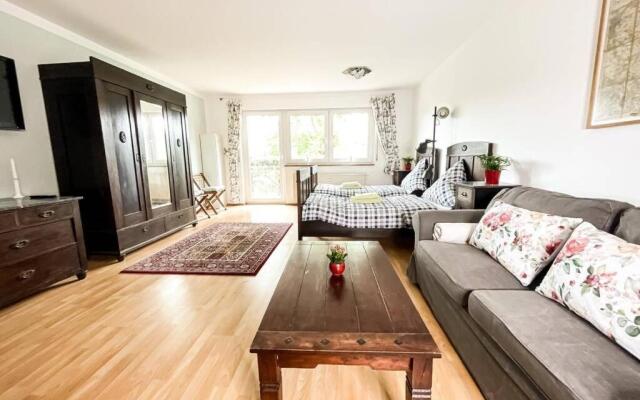 Apartment am Auensee mit großer Terrasse, Grill und Privat-Parkplatz