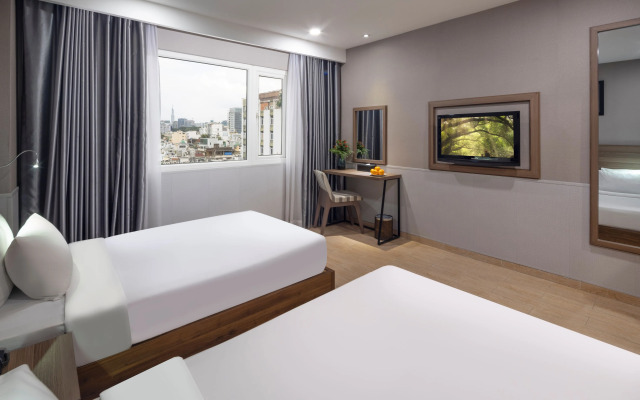 Viet Lotus Saigon Hotel