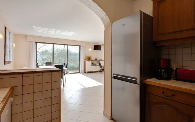 Charming Flat With Pool