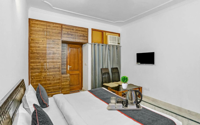 OYO Townhouse 1071 Hotel Metro Inn Residency