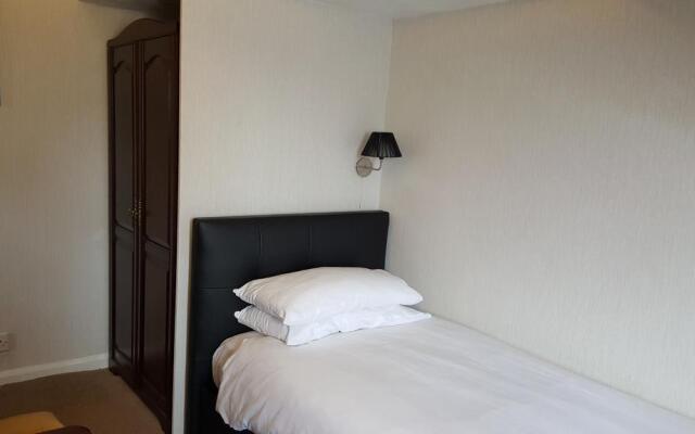 Maindee Guest House
