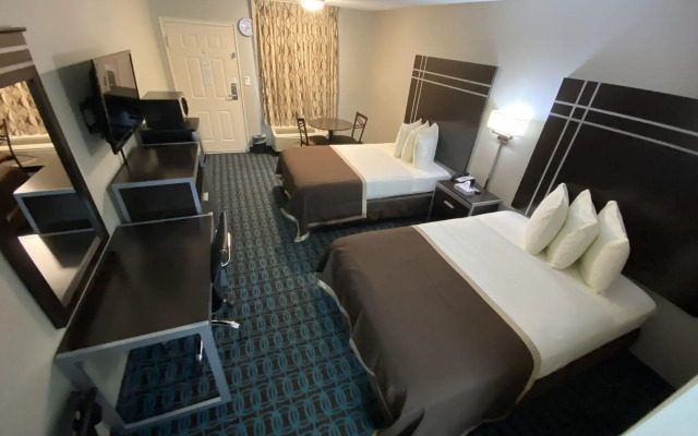 Deluxe Inn Fayetteville - I-95 Exit 49