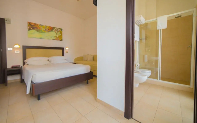 Mediterraneo Hotel & Suites