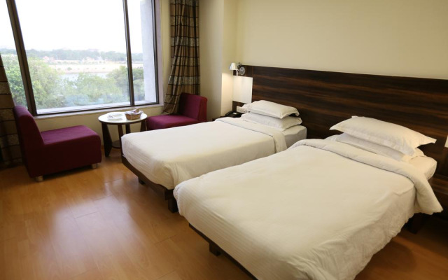 Silver Cloud Hotel & Banquets Ahmedabad