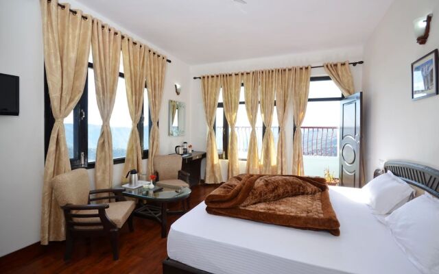 Green Oak Resort