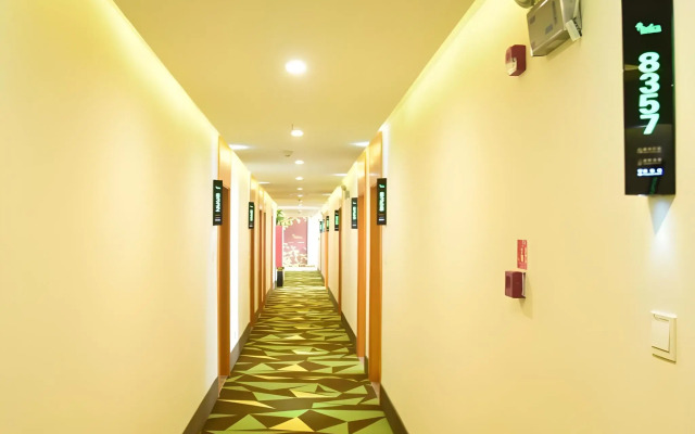 Vatica Suzhou Yongqiao District Yinhe 2 Road Wanda Plaza Hotel