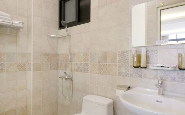 Sun Moon Lake FRIDAY Inn Guest House