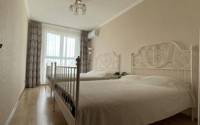 HomeDay (ХоумДэй) на улице Красная