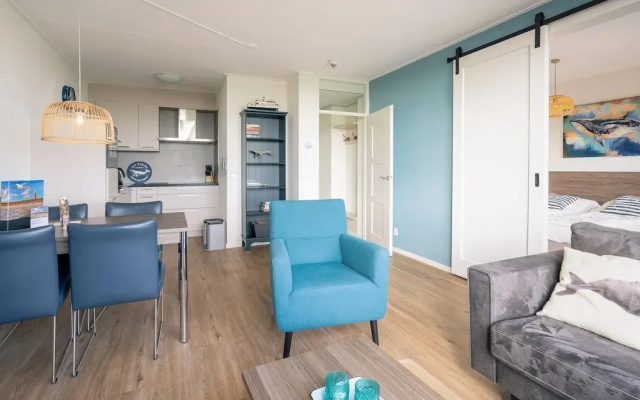 2 Person Apartment With Island View