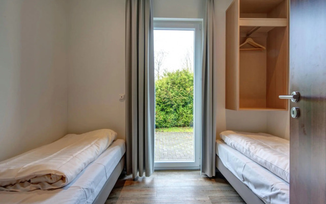 Enticing Holiday Home in Dahlem with Roofed Terrace