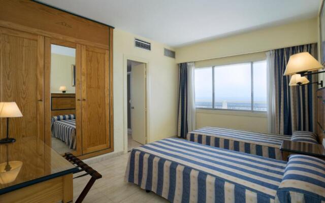 Aparthotel PYR Fuengirola