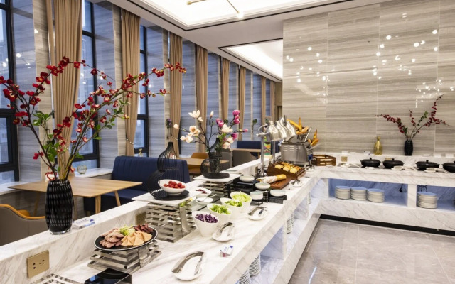 Kyriad Marvelous Hotel（Foshan Sanshui Wanda Plaza Branch）