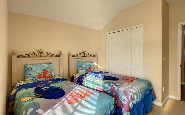 Triton Vacation Pool Home Near Disney
