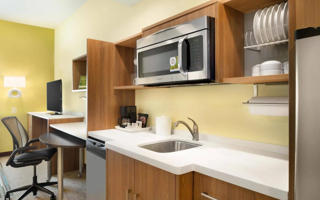 Home2 Suites by Hilton Charlotte Airport