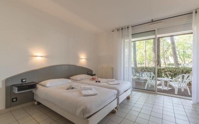 Azureva Ronce Les Bains