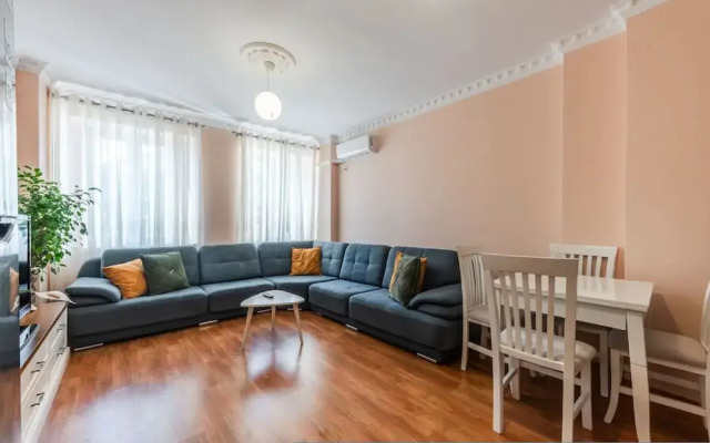 The Vibrant Hub in Shkod r