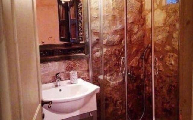 Elaion Guesthouse