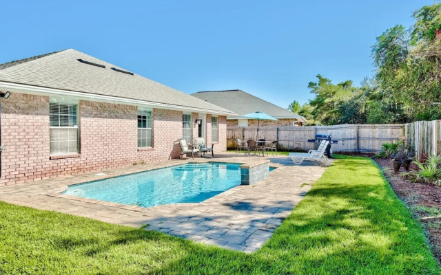 Salty Seas 405 Sandy Cay