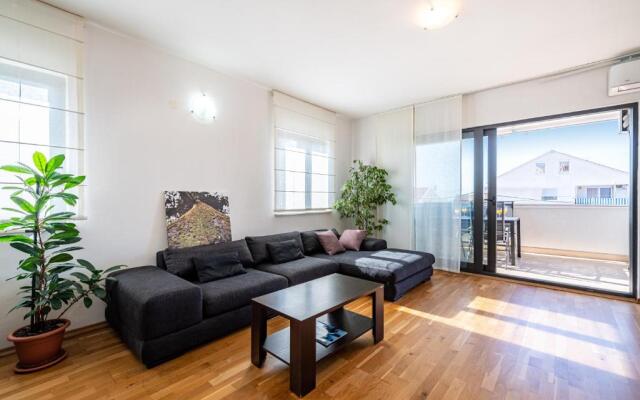 Apartman Eta