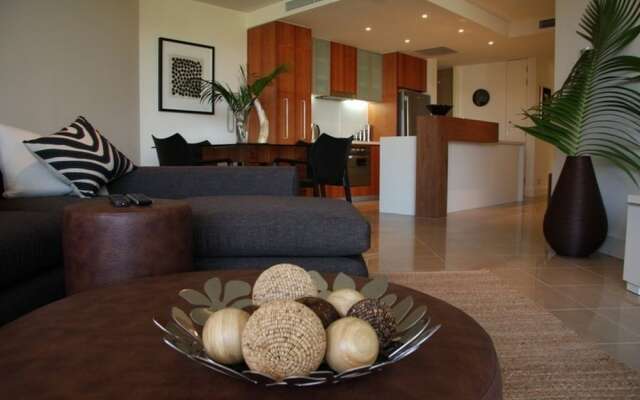 Cotton Beach Apartment 36 With Pool Views