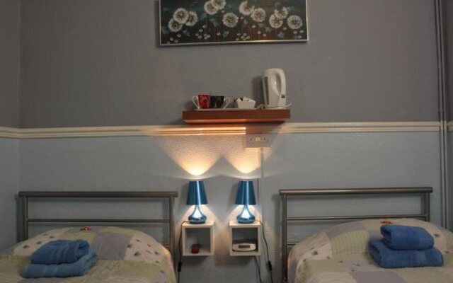 Devon View Guesthouse Swansea