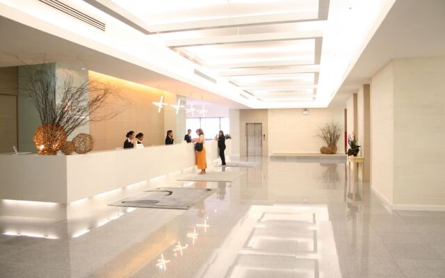 Baiyoke Suite Hostel