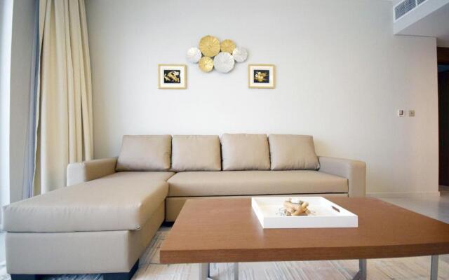 KeyHost - Regent Court JVC - K210