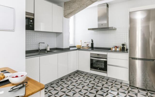 Modern & Chic 2BR/2BA apartment in trendy Chueca