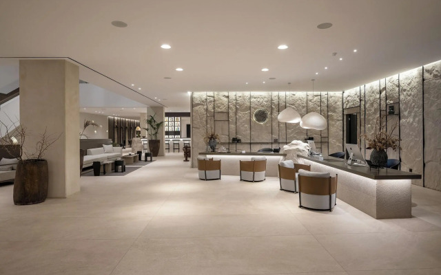 Aeonic Suites and Spa