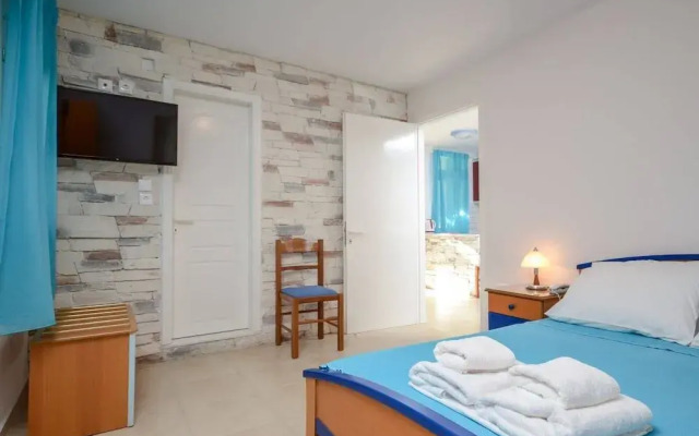 Crystal Naxos 2 Apartments at Mikri Vigla