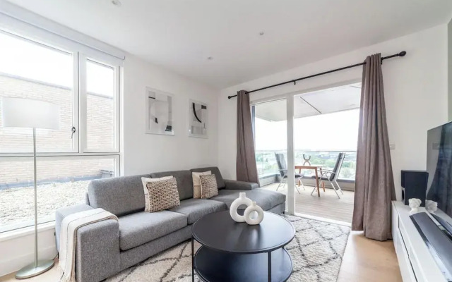 The Colindale Luxury Apartment