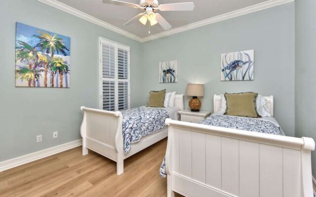 Neapolitan Vacation Home Naples