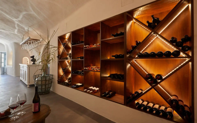 Arxegono Cave Houses Santorini