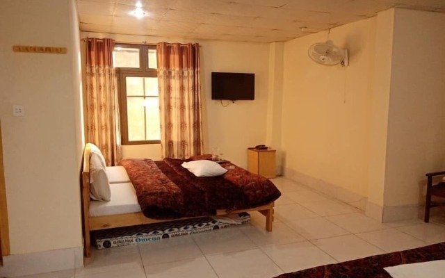 Hotel Eagle Nest