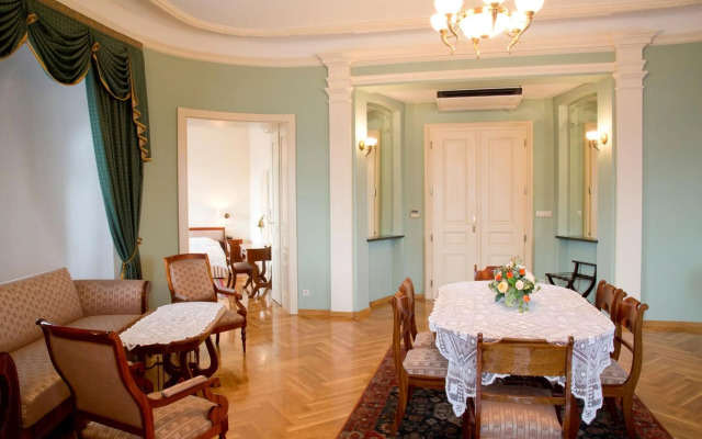 Polonia Hotel