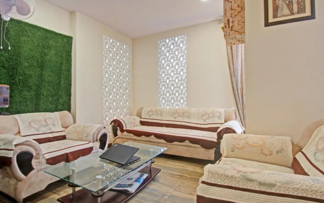 OYO 27787 Hotel Serenity Hideaway