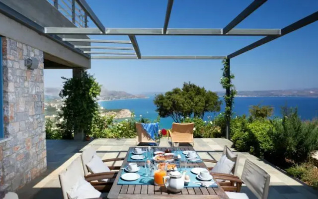 Daedalos & Ikaros Villas