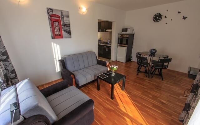 Nica Apartmani