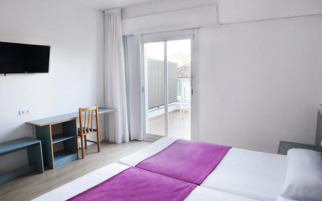Hotel Brisamar Suites