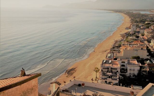 Holidaycasa Macca - Confortevole e con Vista Mare