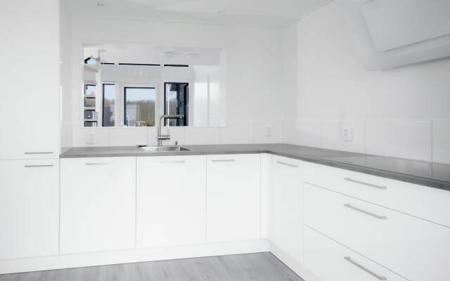 Stylish Holiday Home with Fireplace near Oosterschelde
